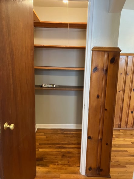 Building Photo - 4324 Schenck Ave