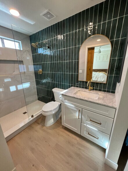 Building Photo - 4387 E Morrow Dr