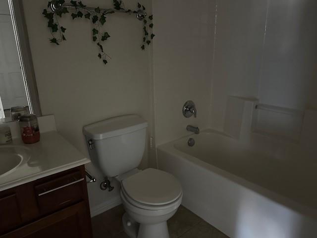 Building Photo - 2300 Castle Creek Dr