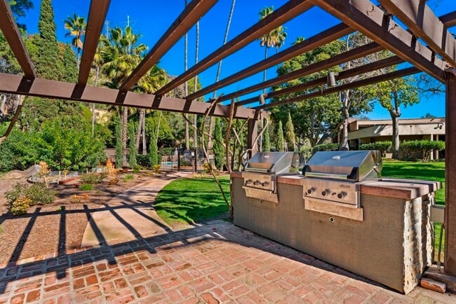 Building Photo - Fully Furnished Mission Valley Condo with Resort-Style Amenities in The Bluffs