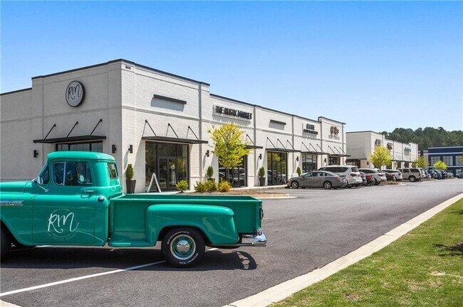 Building Photo - 173 Parkmont Ct