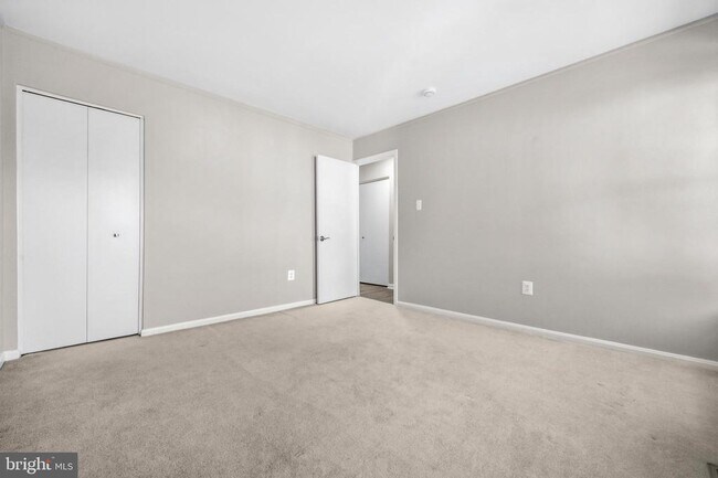 Building Photo - 5907 Wood Sorrels Ct