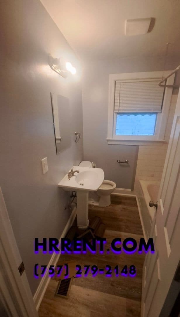 Building Photo - Coming Soon....... Adorable 2 Bedroom 1 Bath Single Family Home located in the Mt. Herman area of...