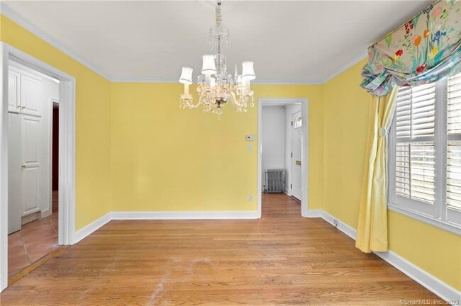 Building Photo - 87 Sylvan Rd