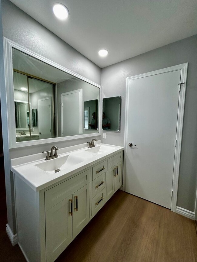 Building Photo - Welcome Home! Beautifully Renovated 3-Bedroom Pool Home in the Heart of Cypress