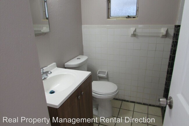 Building Photo - Studio, 1 bath House - 2254 Clifford St