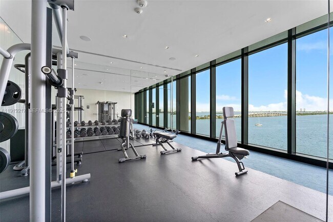 Building Photo - 3131 NE 7th Ave