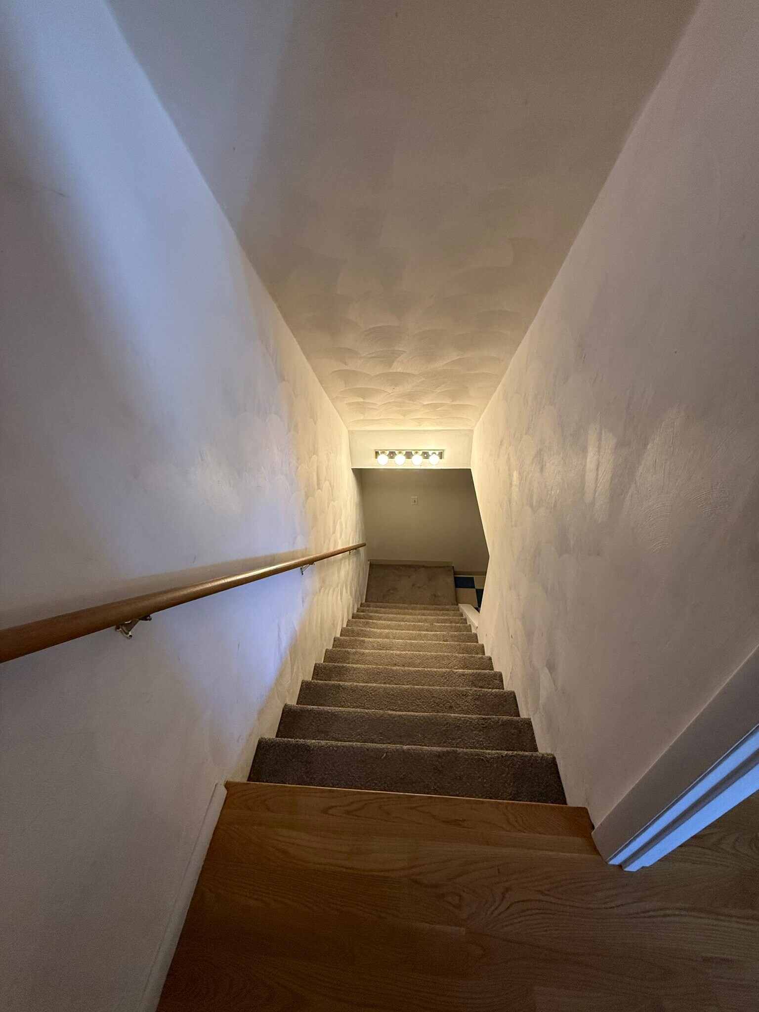 Stairs to basement - 513 Tidewater Dr