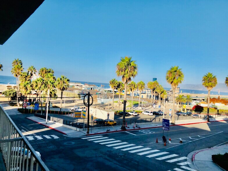 View of the Ocean and Pier from the balcony - 1649 Appian Way