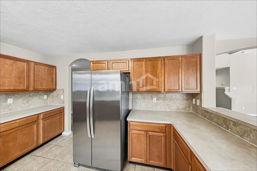 Building Photo - 15822 Parmley Creek Ct