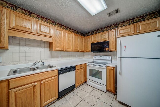 Building Photo - 1162 Britley Park Ln