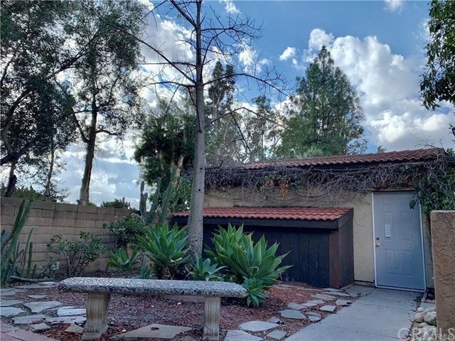 Building Photo - 13492 Ramona Pkwy