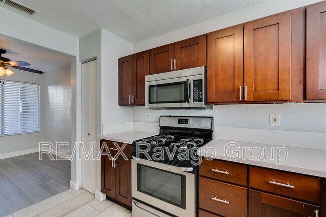 Building Photo - 1550 Jamielinn Ln