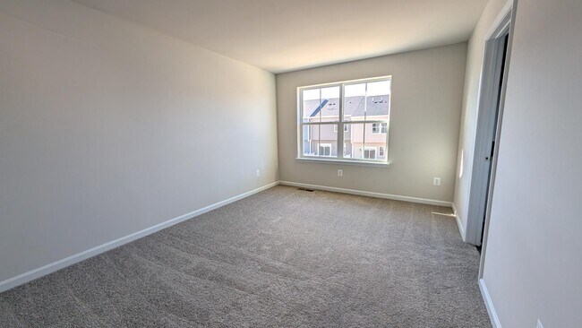 Building Photo - 1327 Cedar Vly Rd