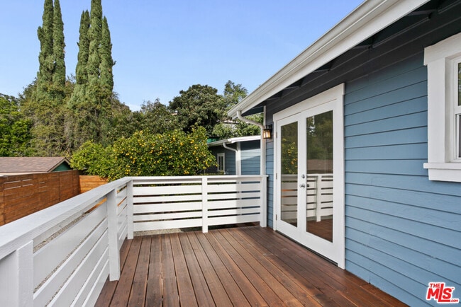 Building Photo - 6217 Poppy Peak Dr