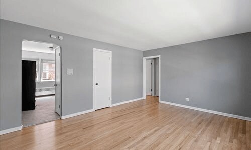 Building Photo - 6651 N California Ave