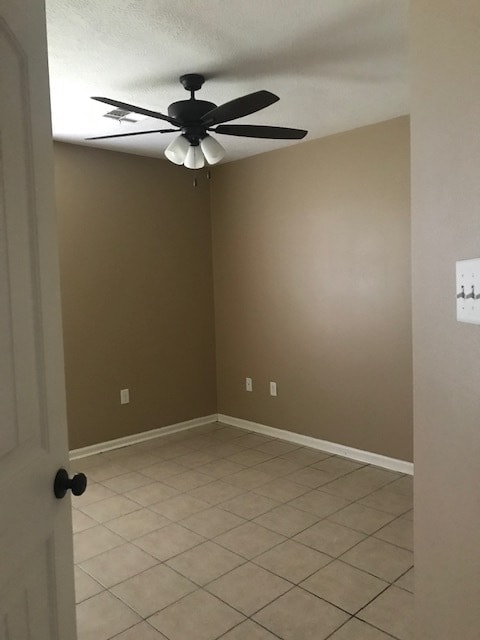 Building Photo - 5238 Ogea Rd