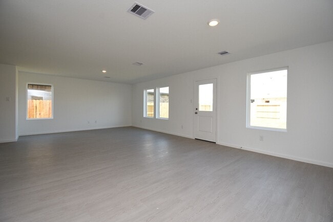 Building Photo - 3083 Sunset Glory Dr