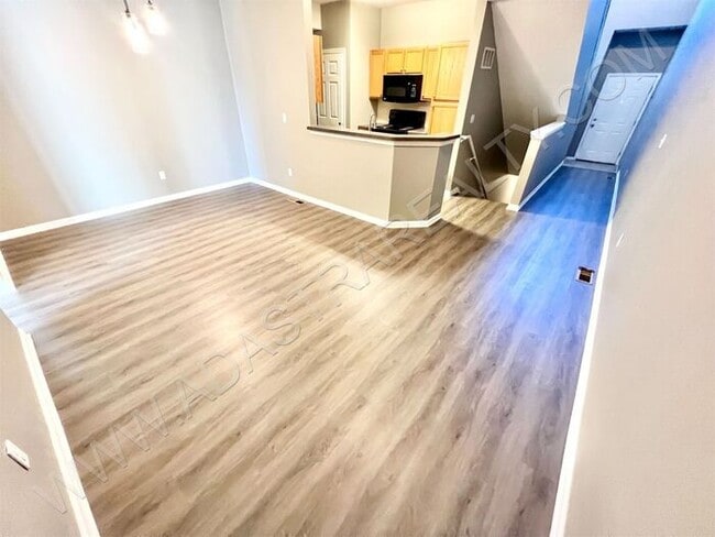 Building Photo - Very Spacious Townhome in West Olathe-Coming SOON!!