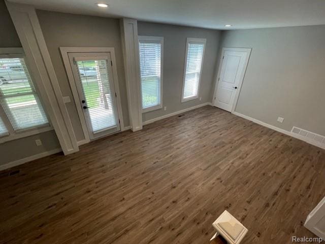 Building Photo - 21 E Church St