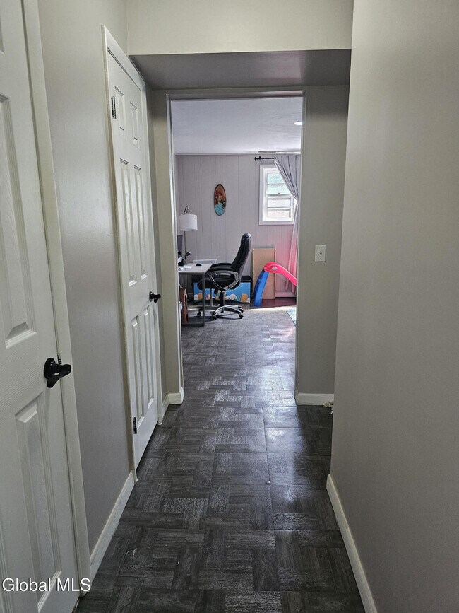 Building Photo - 1265 Sagemont Ct