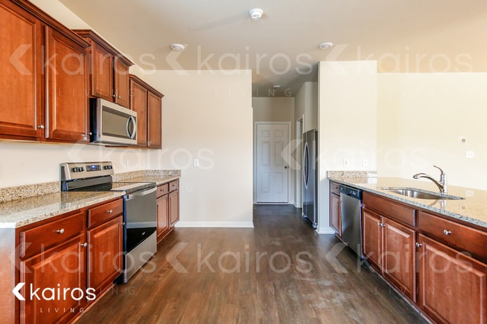 Building Photo - 1067 Pilgrim Ln