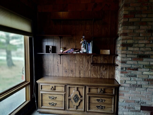 Building Photo - 20 Orcutt Dr