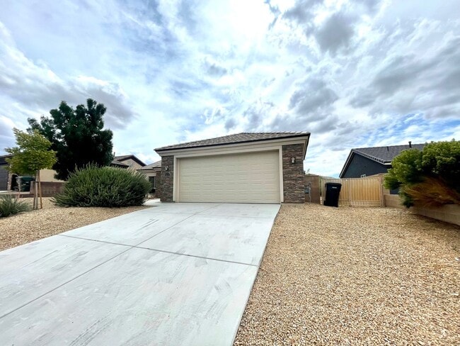 Building Photo - 3276 Duvall Ave
