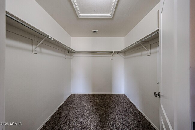 Building Photo - 5744 S 21st Pl