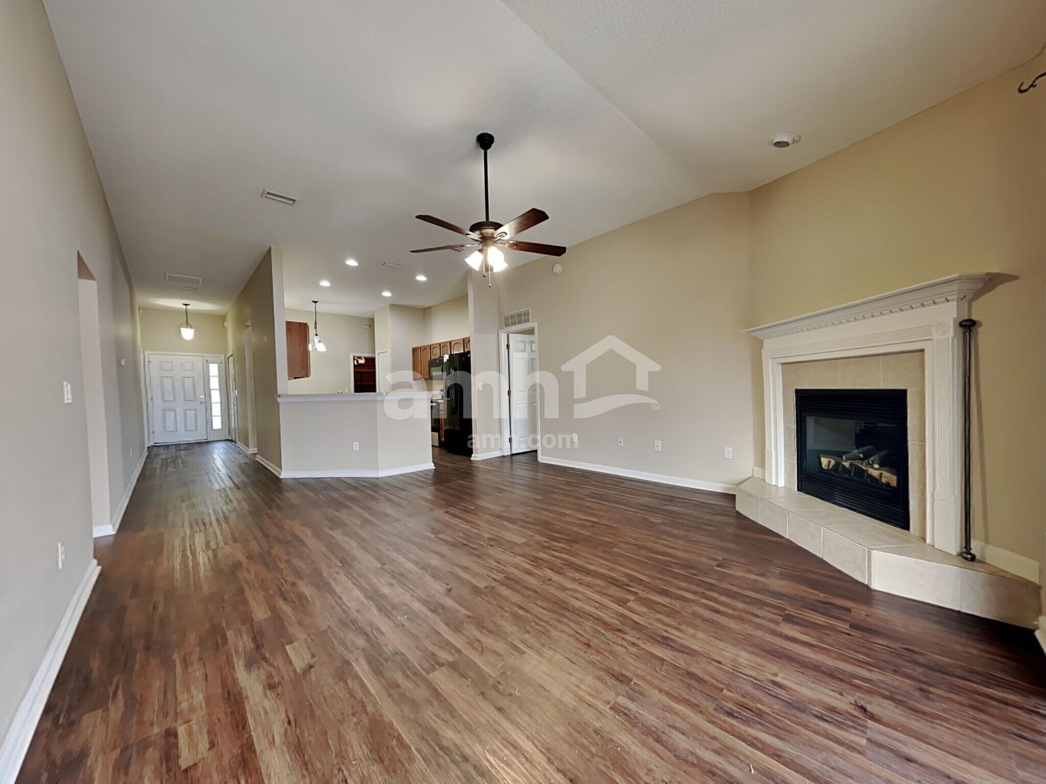 Building Photo - 8227 Stelling Dr