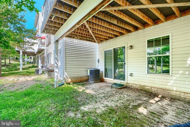 Building Photo - 7140 Susans Pass