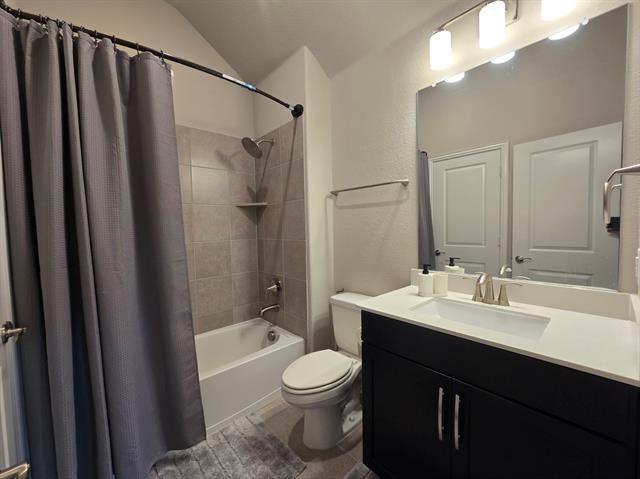 Building Photo - 2009 Binns Dr