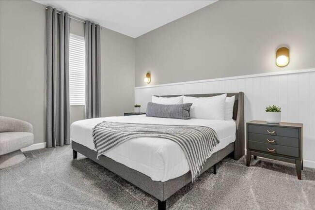 Building Photo - 9052 Sommerset Hills Dr