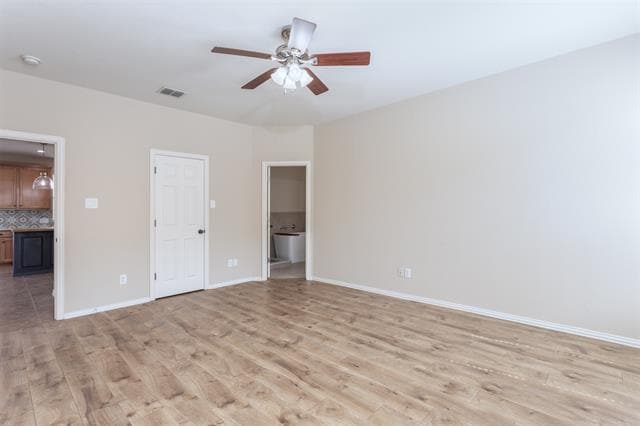 Building Photo - 2356 Jaguar Dr