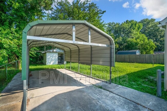 Building Photo - 5368 E Princess Anne Rd