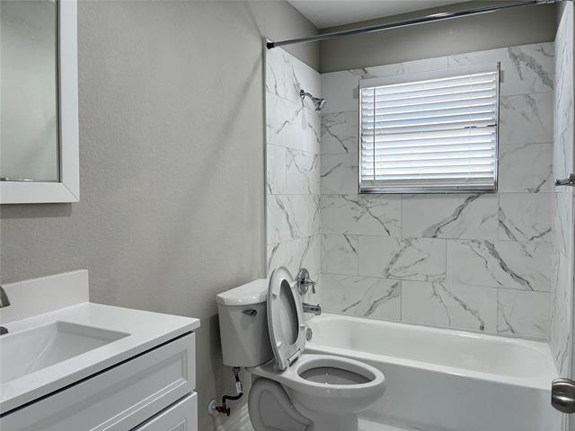 Building Photo - 510 Magnolia St