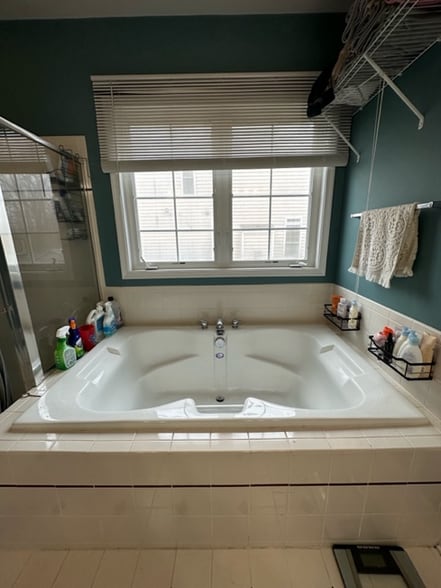 Building Photo - 9517 Mountwood Dr