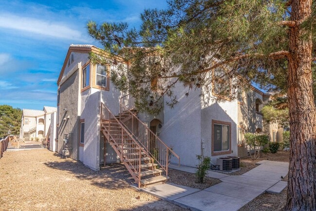 Building Photo - 4655 Gold Dust Ave