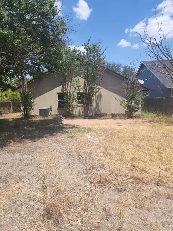 Building Photo - 15030 Wells Port Dr