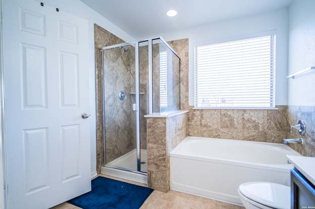 Building Photo - 3707 Villa Rey