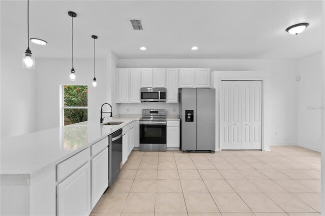 Building Photo - 4406 Hidden Meadow Dr