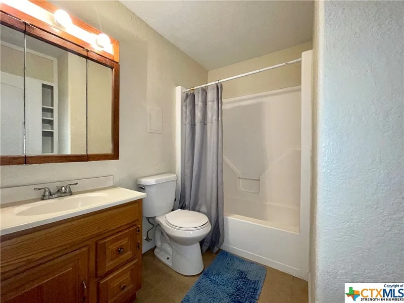 Building Photo - 2905 Taft St