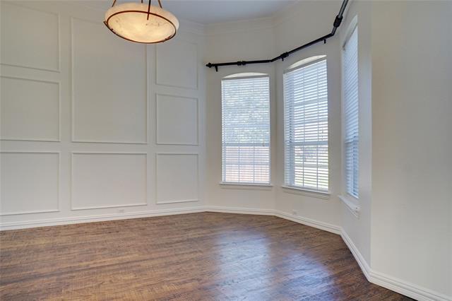 Building Photo - 1307 Normandy Dr