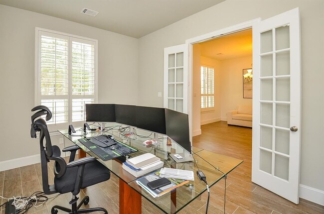 Building Photo - 27522 Blackstone Canyon Ln