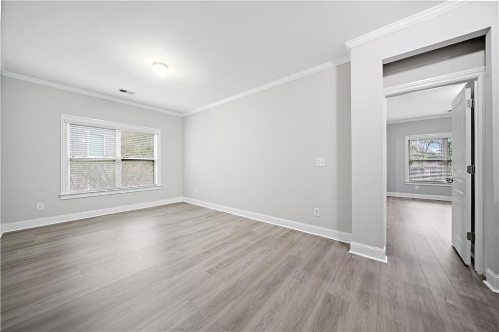 Building Photo - 5370 Breckinridge Ln