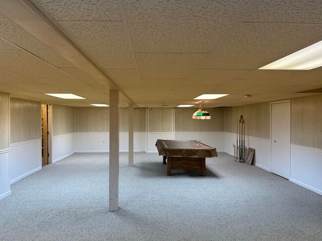 Building Photo - 21878 E Sunset Dr