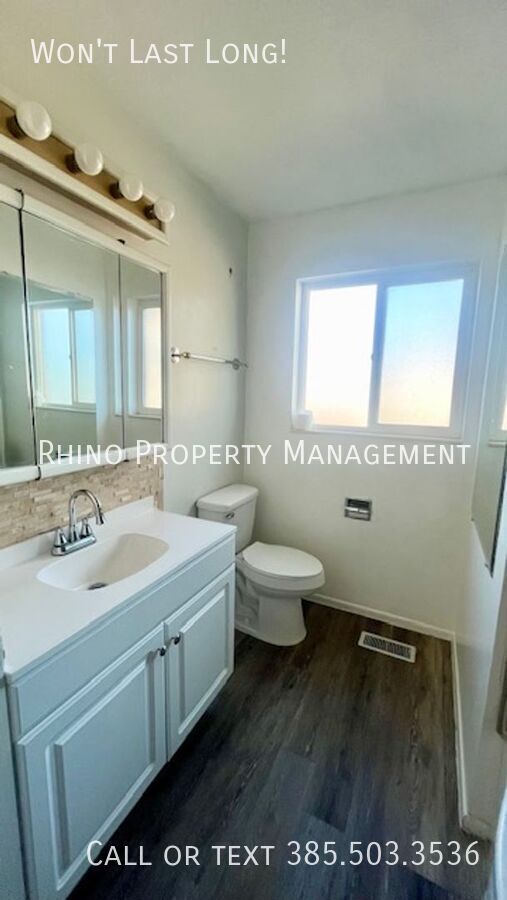 Building Photo - 6045 S Jamaica St