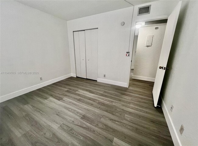 Building Photo - 9156 NW 40th St