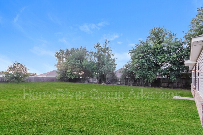 Building Photo - 3816 Rosebud Ln