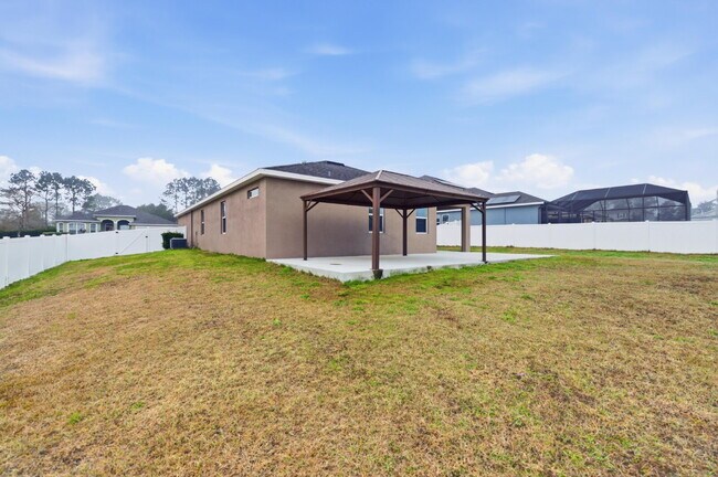 Building Photo - Spacious 4 Bedroom Home with Private Mother-in-Law Suite – Pet Friendly & Move-In Ready!